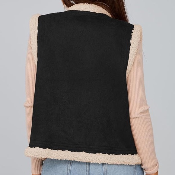 PrettyGarden Faux Suede Sherpa Vest - Picture 2 of 3